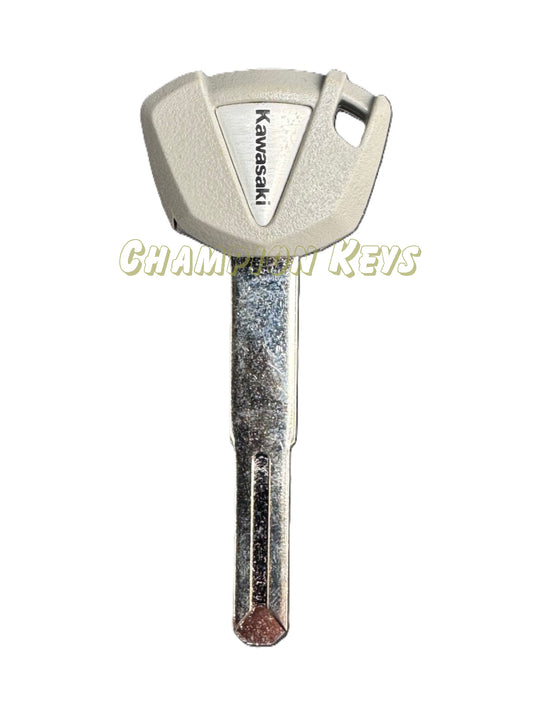 KAWASAKI KEY (27008-0686)   _   Key Code Series: M7001-M8000   _   Year: 2024-2026   _   Models, w/IMMOBILIZER: EX500, ZX1002