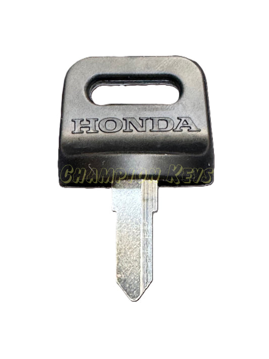 HONDA KEY (35121-HF1-A01 & 35122-HF1-A01)   _   Key Code Series: A00-A99, B001-B99, C00-C99, D00-D99      _   Year: 2009-2026   _   Models: Pioneer 700,1000,500,520, Talon 1000, Red Max