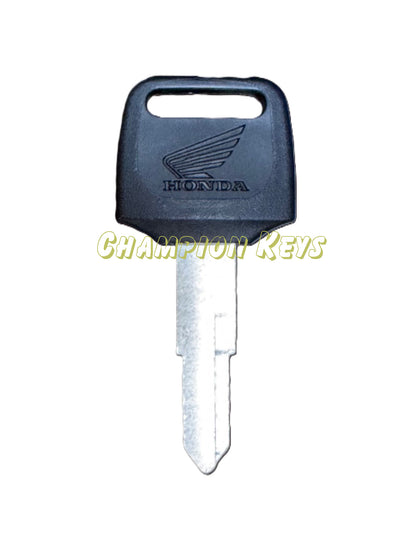 HONDA KEY (35121-KW3-771 & 25121-KW3-772)   _   Key Code Series: A00-A99, B001-B99, C00-C99, D00-D99   _   Year: 1980-2024   _   Models: Gold Wing-Nighthawk-XL’s-CM450-Shadow-V45-Sabre-Magna,-Hurricane-Reflex-NX-Interceptor-Reble-XR’s-RC51 and more!