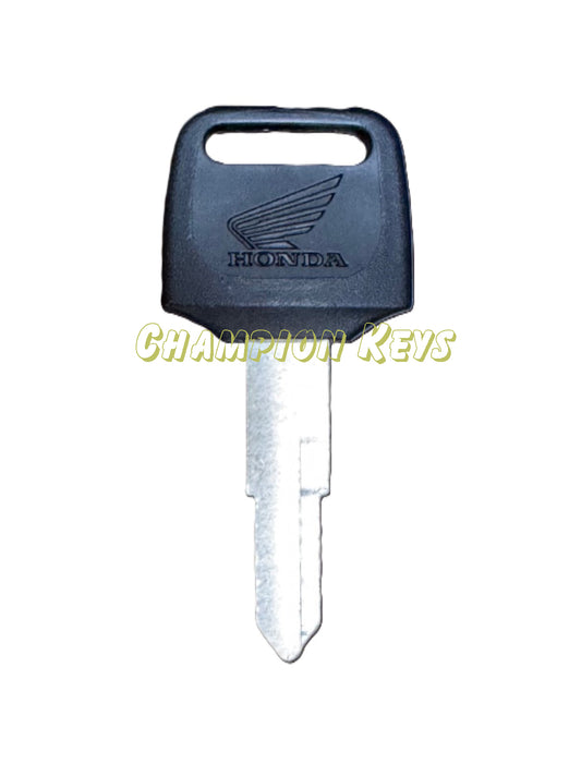 HONDA KEY (35121-KW3-771 & 25121-KW3-772)   _   Key Code Series: A00-A99, B001-B99, C00-C99, D00-D99   _   Year: 1980-2024   _   Models: Gold Wing-Nighthawk-XL’s-CM450-Shadow-V45-Sabre-Magna,-Hurricane-Reflex-NX-Interceptor-Reble-XR’s-RC51 and more!