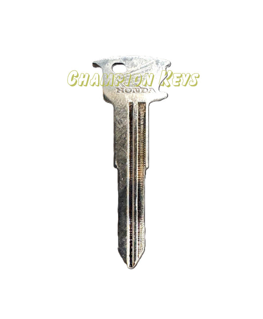 HONDA KEY (35121-MKC-A01)   _   Key Code Series 00000001-33333333  _   Year: 2918-2026   _   Models: GL1800 Gold Wing