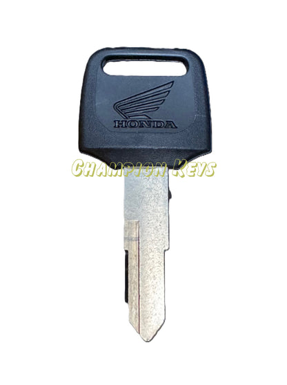 HONDA KEY (35121-KW3-771 & 25121-KW3-772)   _   Key Code Series: A00-A99, B001-B99, C00-C99, D00-D99   _   Year: 1980-2024   _   Models: Gold Wing-Nighthawk-XL’s-CM450-Shadow-V45-Sabre-Magna,-Hurricane-Reflex-NX-Interceptor-Reble-XR’s-RC51 and more!