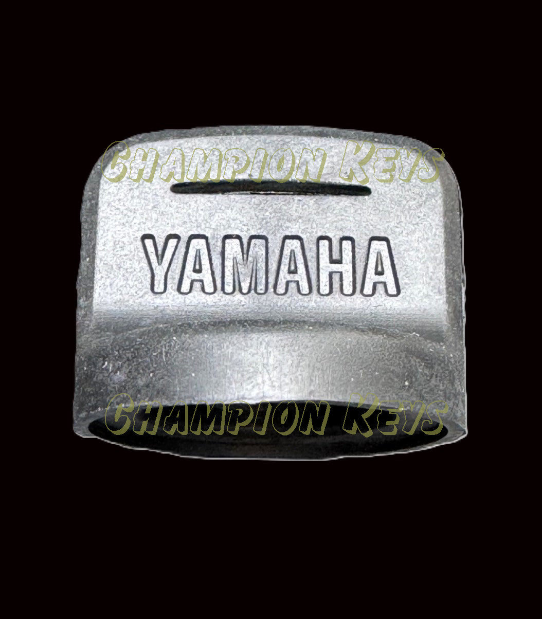 YAMAHA “BOAT” RUBBER KEY CAP OEM, (676-82577-01) Key Series, 400/800