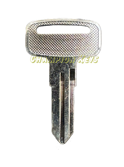 POLARIS KEY OEM (4015704, 4015705) Key Code Series: 4000-4149 R, 4150-4299 L, A00000-A99999, B00000-B99999