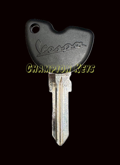 VESPA KEY OEM  (1B004718) TRANSPONDER