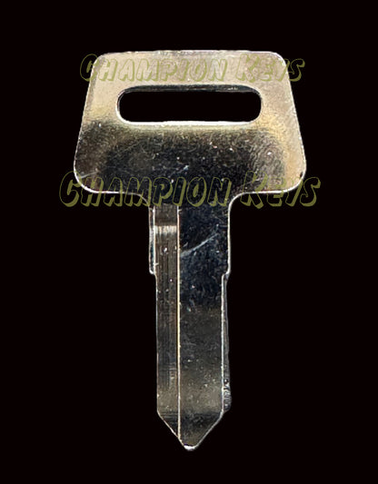 YAMAHA OEM KEY (1XD-H2511-19-00 & 1XD-H2511-29-00)